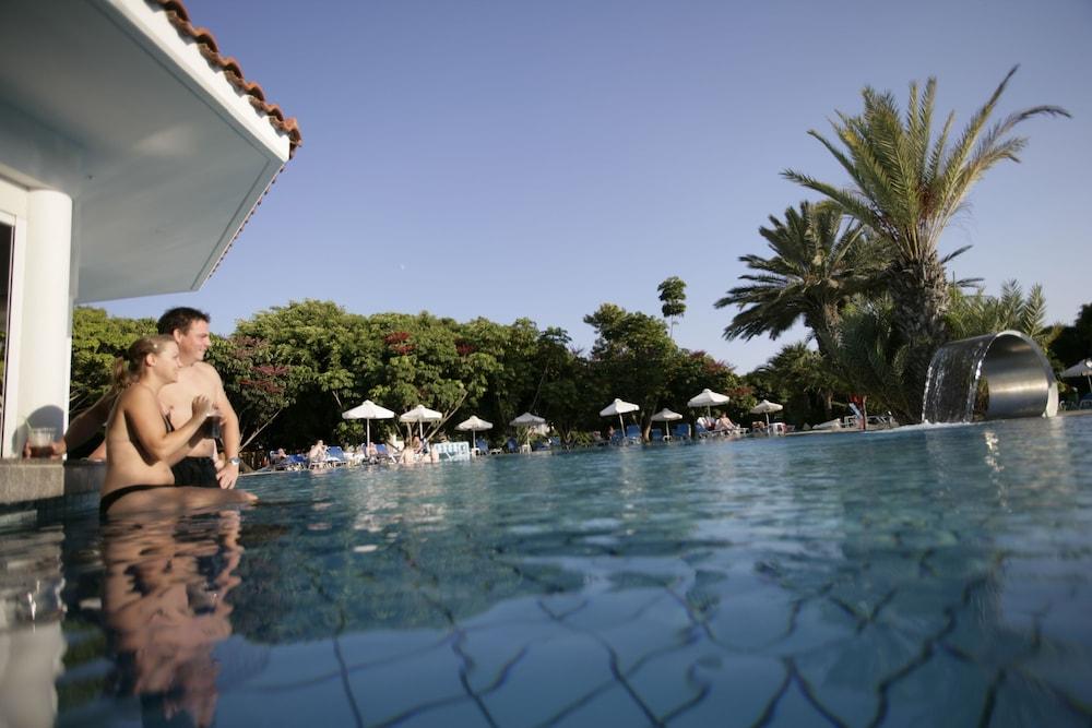 Avanti Otel Pafos