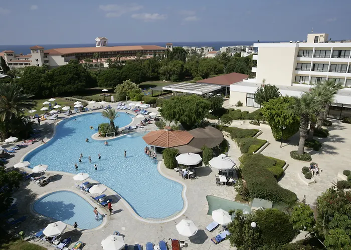Avanti Hotel